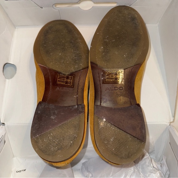 ALDO Brown-Yellow Tanned Suede Men’s Dress Shoes. No lace, slip on Dress Shoes. - Picture 5 of 8